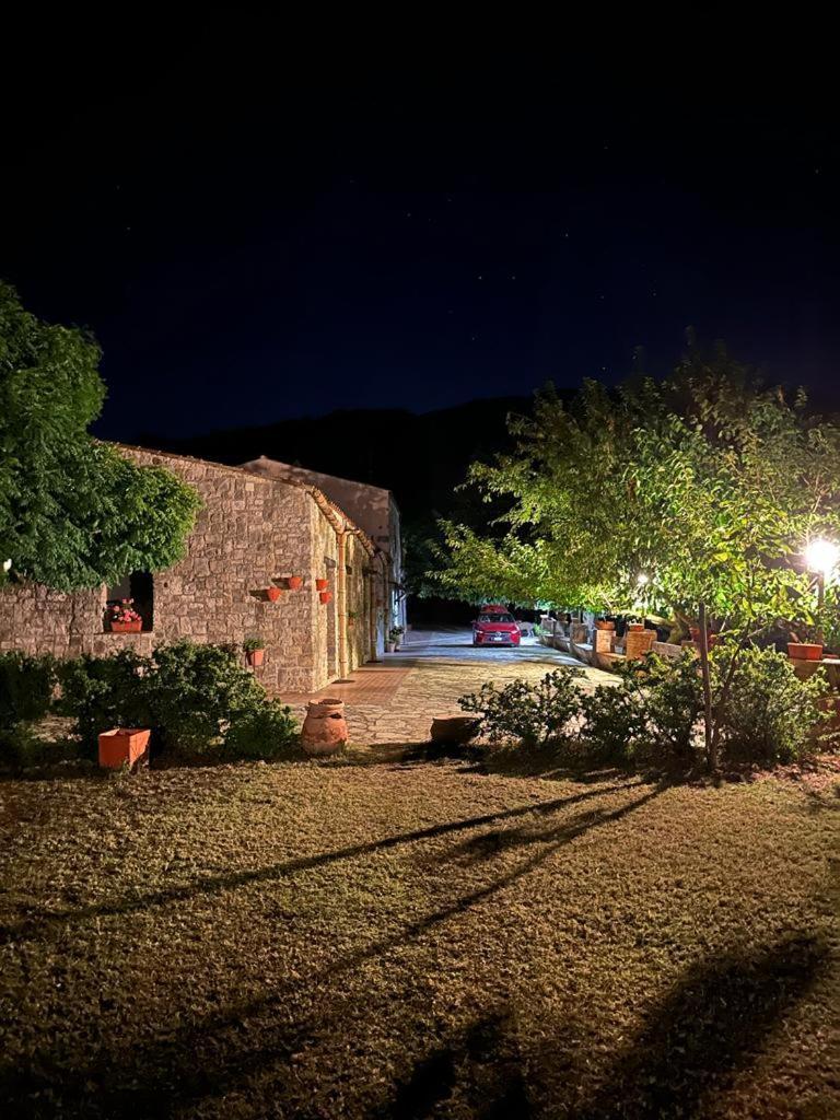 Villa Mandra Chiusilla Collesano Exterior foto
